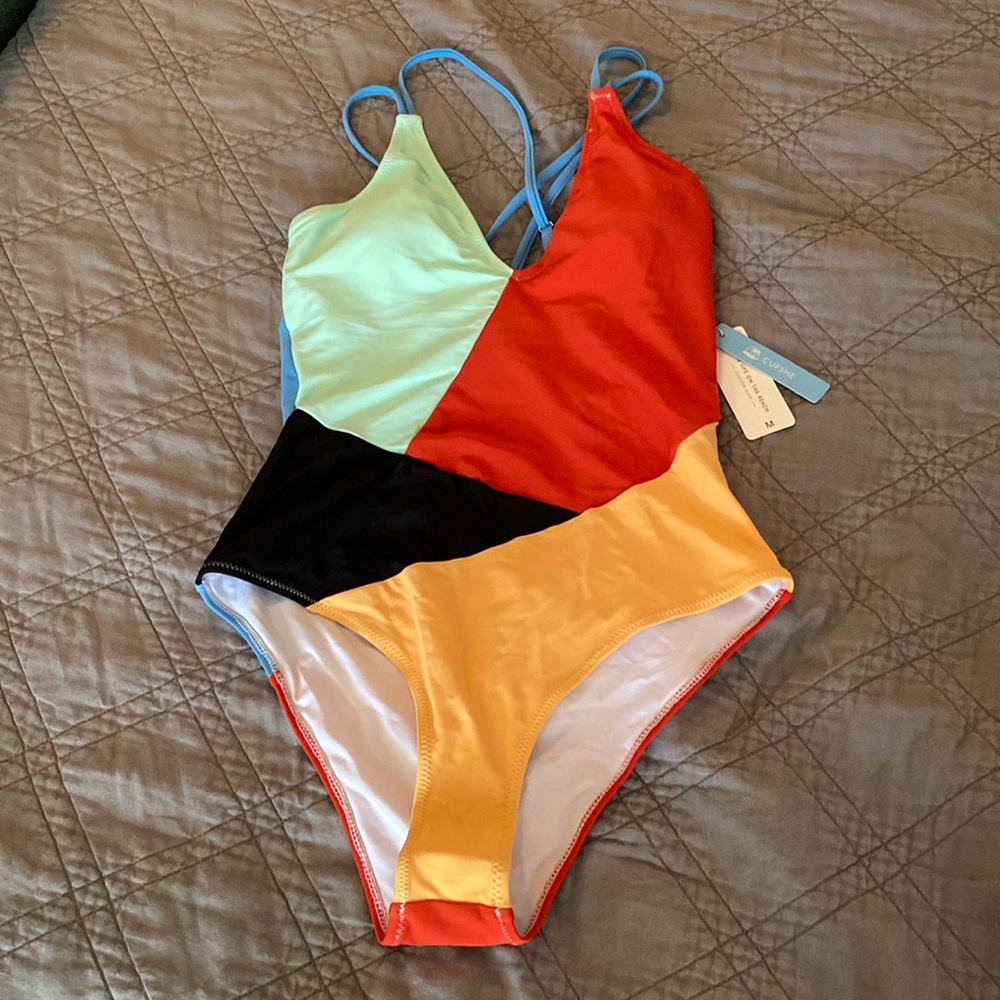 Cupshe swimsuit